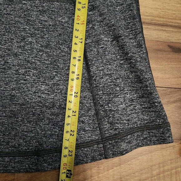 Lululemon Define Jacket Heathered Grey/Black Luon Size 6 Euc - Picture 9 of 9